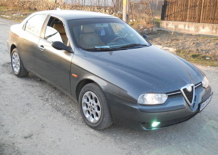  alfa romeo 156.... 1200 EUEO