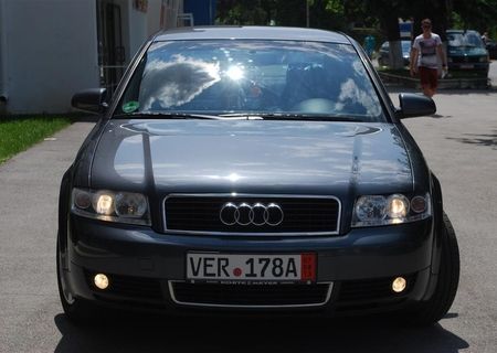 AUDI A 4. AUDI A 4.