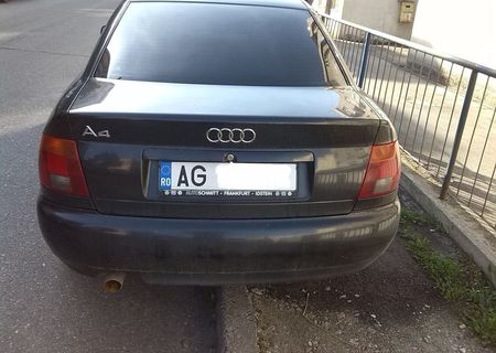 AUDI A4  B5