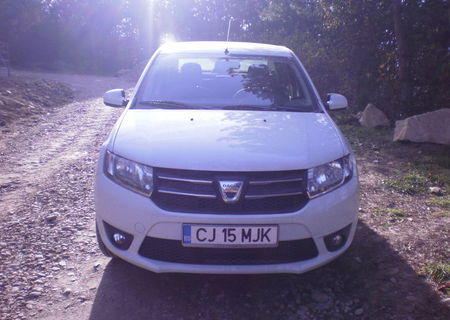 autoturism dacia logan