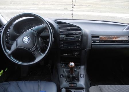 BMW 318IS 1998 BMW 318IS 1998