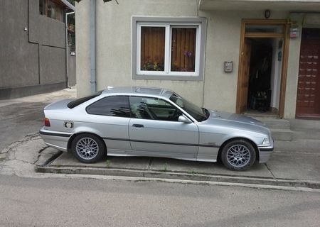 bmw 320i coupe