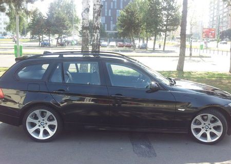 BMW 330xi Touring 