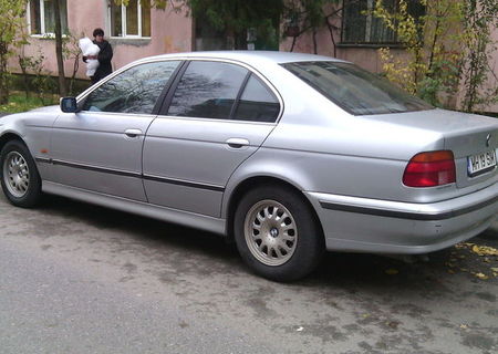 bmw 520i benzina