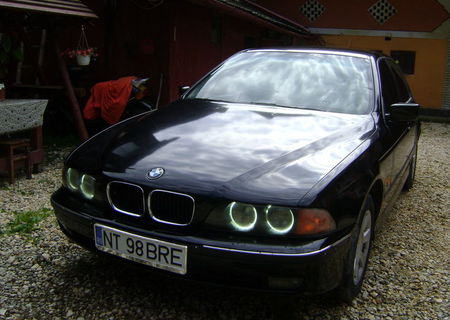 BMW 520i Limuzina