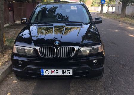 bmw x5 an fabricatie 2004.. motor 3000, diesel.. fara nici o problema , masina arata inpecabil