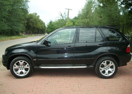 BMW X5 DE VANZARE sau schimb cu autobasculanta pana la 3,5 to