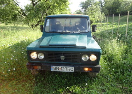 camioneta aro