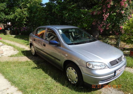 de vanzare opel astra-g-cc