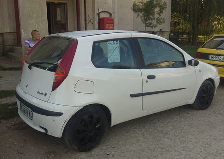 fiat punto variante