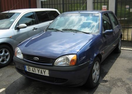 Fiesta 4, 1242cc, 75 cai, 2001, facelift, GPL, impecabila - fara rugina
