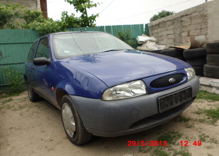 ford fiesta 1,3 benzina