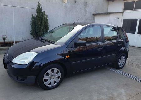 Ford Fiesta ,An Fabricatie 2005,Stare Foarte Bună.