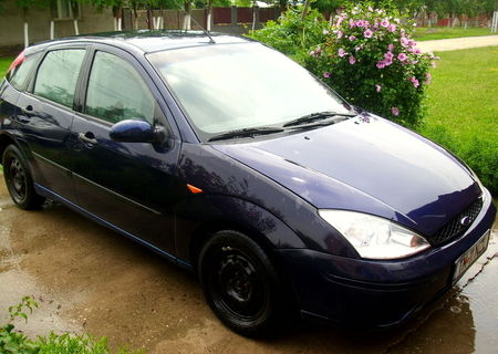 Ford Focus 1.4 benzina 80 cp