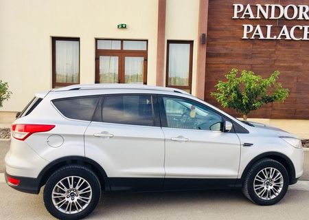 Ford Kuga Titanium 4 X 4 an 2014