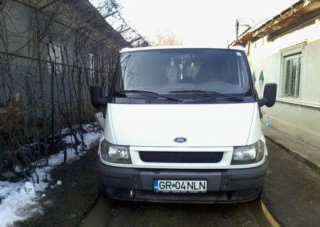 Ford Transit 6  locuri + compartiment marfa