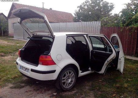 golf 4 de vanzare