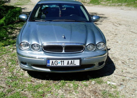 JAGUAR X-TYPE