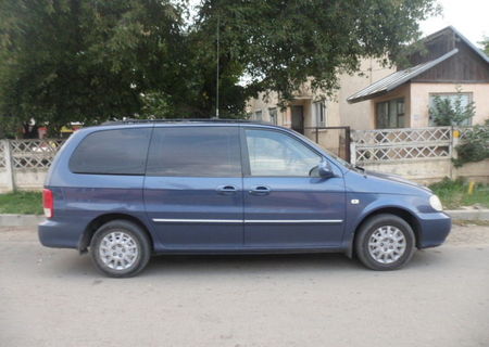 kia carnival autoutilitara