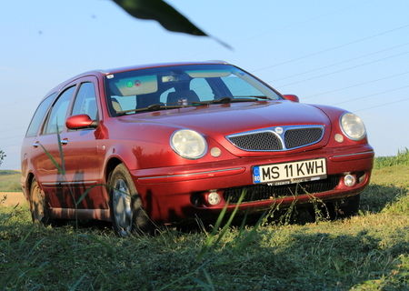 Lancia Lybra SW