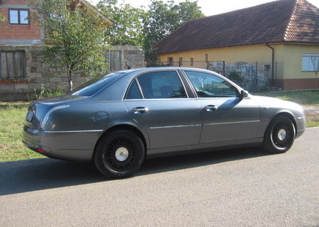 LANCIA THESIS 2.4i GPL