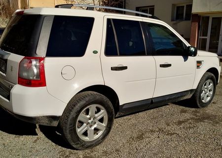 LR Freelander 2.2td4 automat