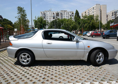 Mazda MX-3, benzina+GPL