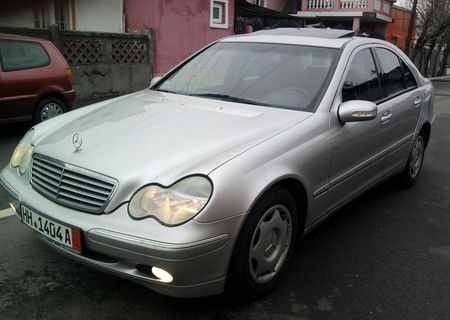 Mercedes-Benz C 220 CDI  ELEGANCE