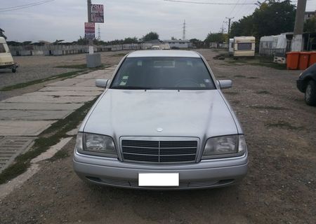 Mercedes Benz c180