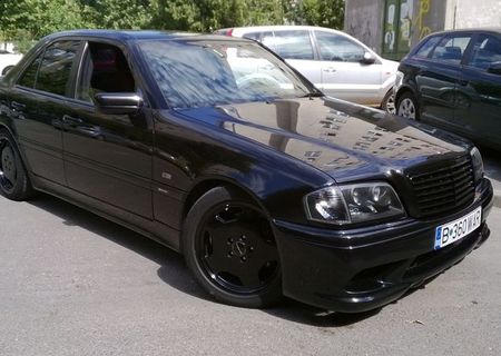 Mercedes-Benz C36 AMG