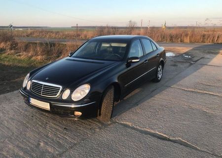 Mercedes-Benz E 270 CDI Mercedes-Benz E 270 CDI