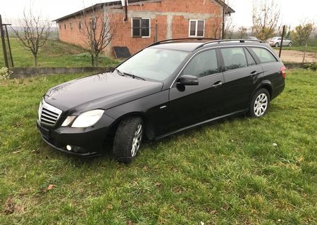 Mercedes-Benz E200 CDI Mercedes-Benz E200 CDI