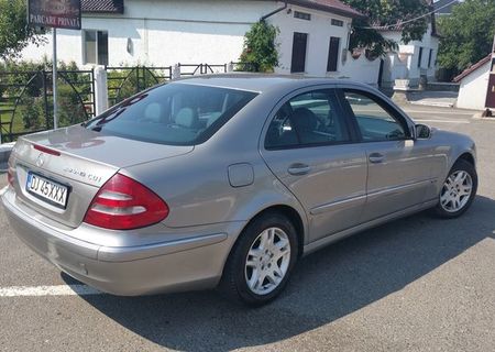 Mercedes-benz E320