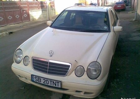 Mercedes E 220 CDI