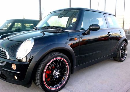 MINI ONE 2003