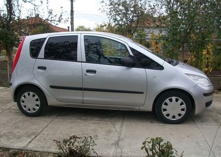 mitsubishi colt model 2006 clima