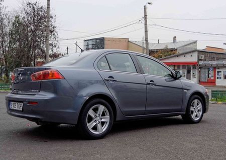 Mitsubishi Lancer Dec. 2010- Pret foarte bun