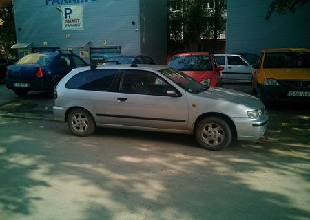 Nissan Almera 