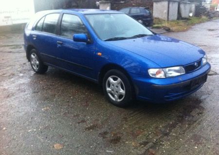 Nissan Almera