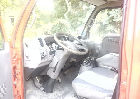 NISSAN CABSTAR 2003