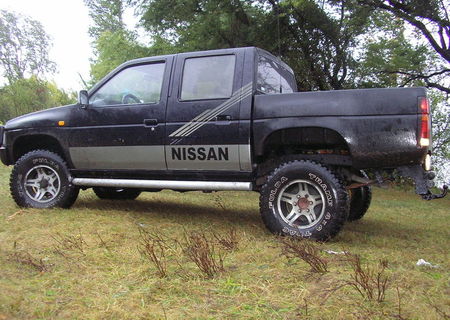 Nissan KingCab vand sau schimb