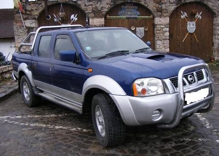 nissan navara 