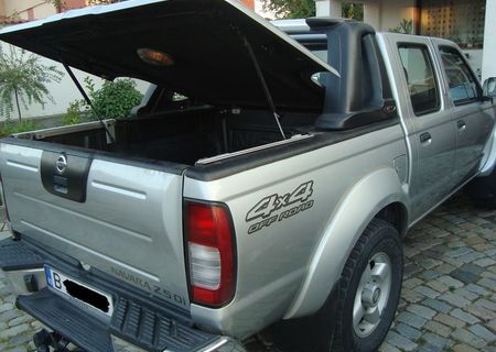 NISSAN NAVARA PICK-UP impecabil