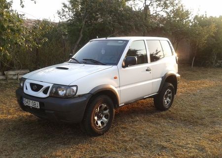 Nissan Terrano II