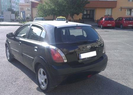 =OFERTA = KIA RIO 2006