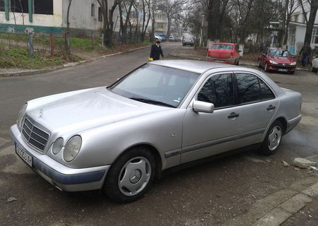 OFERTA Mercedes Benz E300