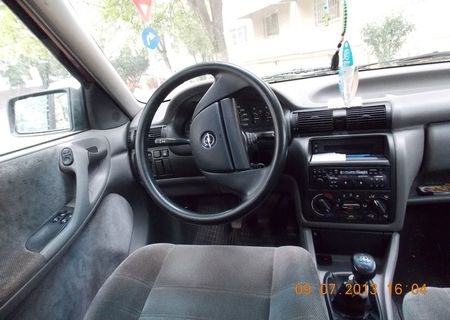 opel astra 1,6 16 valve opel astra 1,6 16 valve