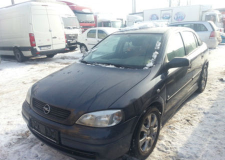 Opel Astra 1,6 Bolintin Vale