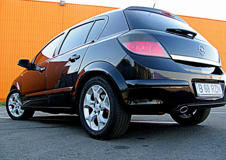Opel Astra H - 1.7 CDTi - Echipare Cosmo Opel Astra H - 1.7 CDTi - Echipare Cosmo