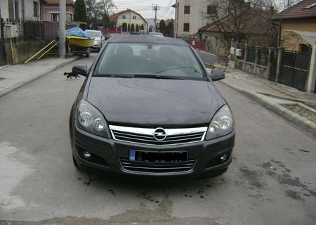 OPEL ASTRA H 2010 AC